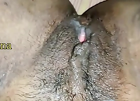 न्यू ईयर पार्टी में आंटी के साथ मजे