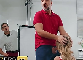 Big tit linzee ryder gets her shaved cunt drilled - brazzers