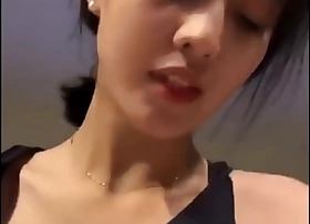 分手前难得的露脸视频