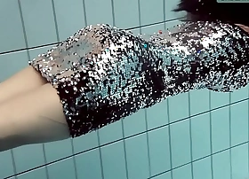 Loris blackhaired teen swirling in be imparted to murder pool