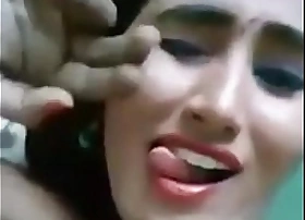 Swathi naidu selfi pullai