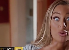 Kiki minaj danny d - uncovered back the neighborhood - brazzers