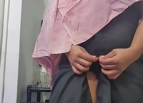 Indiana desi sofre de fogo la embaixo