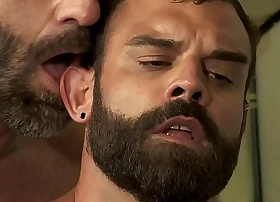 Werewolf daddy teaches pup with raw dig up - on the go scene