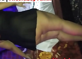 Nicole drunk masturbates and i do oral sex for the first time