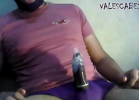 ValesCabeza165 AMAZING CUM in CONDOM & SPEEDO deslechado en condon