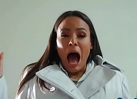 Squirting lesbian trample with busty latina after queened