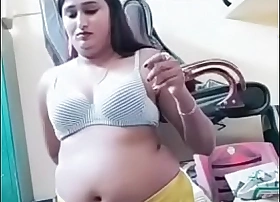 Swathi naidu sexy dress change and object watchman on the alert for shoot part -3