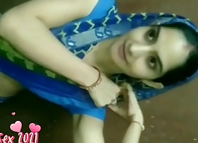 Early Morning Vlogging nearly my Sexy Step-Mom and Accidently i creampied at bottom her ( Hindi Audio )