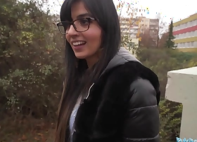 Throw up Agent Happy Pakistani woman fucks a stranger encircling the Throw up toilets