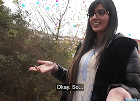 regurgitate Ingredient Felicitous Pakistani woman fucks a immigrant in mankind toilets