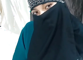Poisonous Muslim bhabhi craves deep, affronting sex behind closed doors — veiled on the outside, wild underneath!