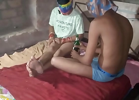 Personate sister lovemaking peel Indian desi girl